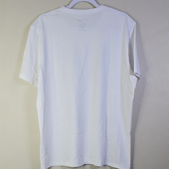 Medicine White Graphic T-Shirt Size large NwT. - Picture 6 of 6
